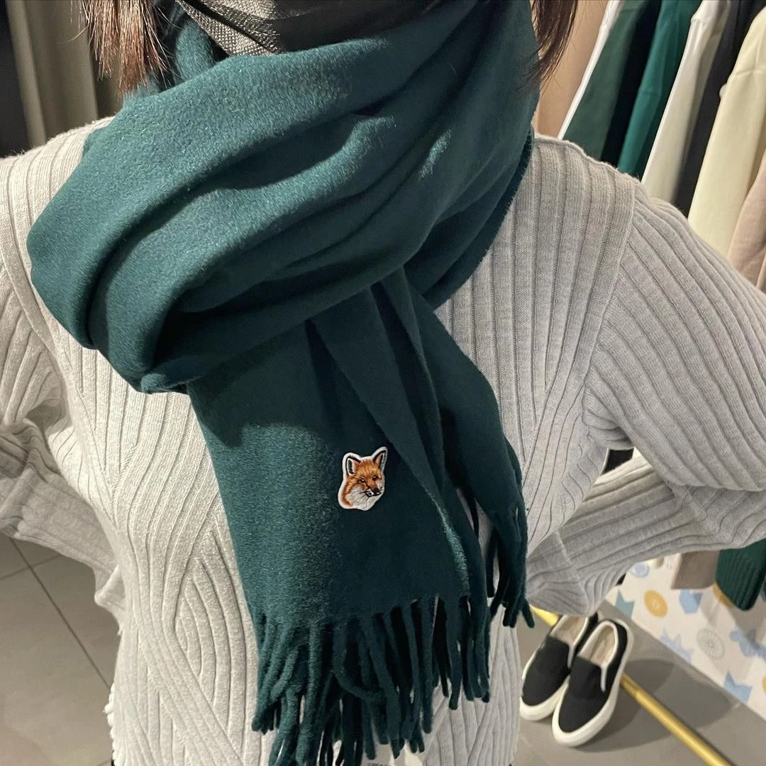 

2021 осень и зима новый женский красочный шерстяной шарф с вышивкой сохраняющий тепло шарф
