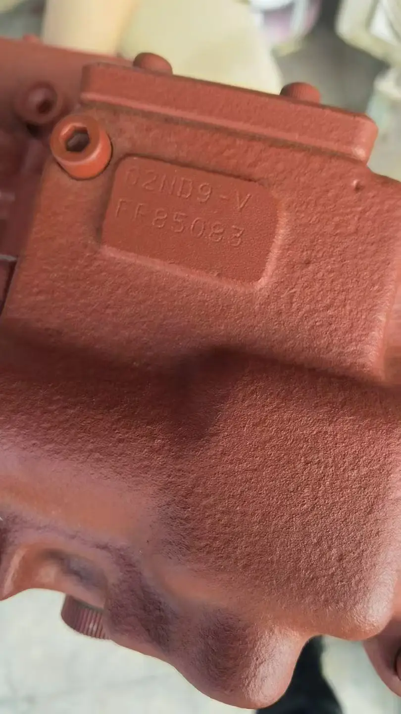 Фото Запчасти для строительной техники: Гидравлический насос K3V для экскаваторов K3V112DT, K3V63DT, K3V140DT, K3V180DT (поршневой) №3