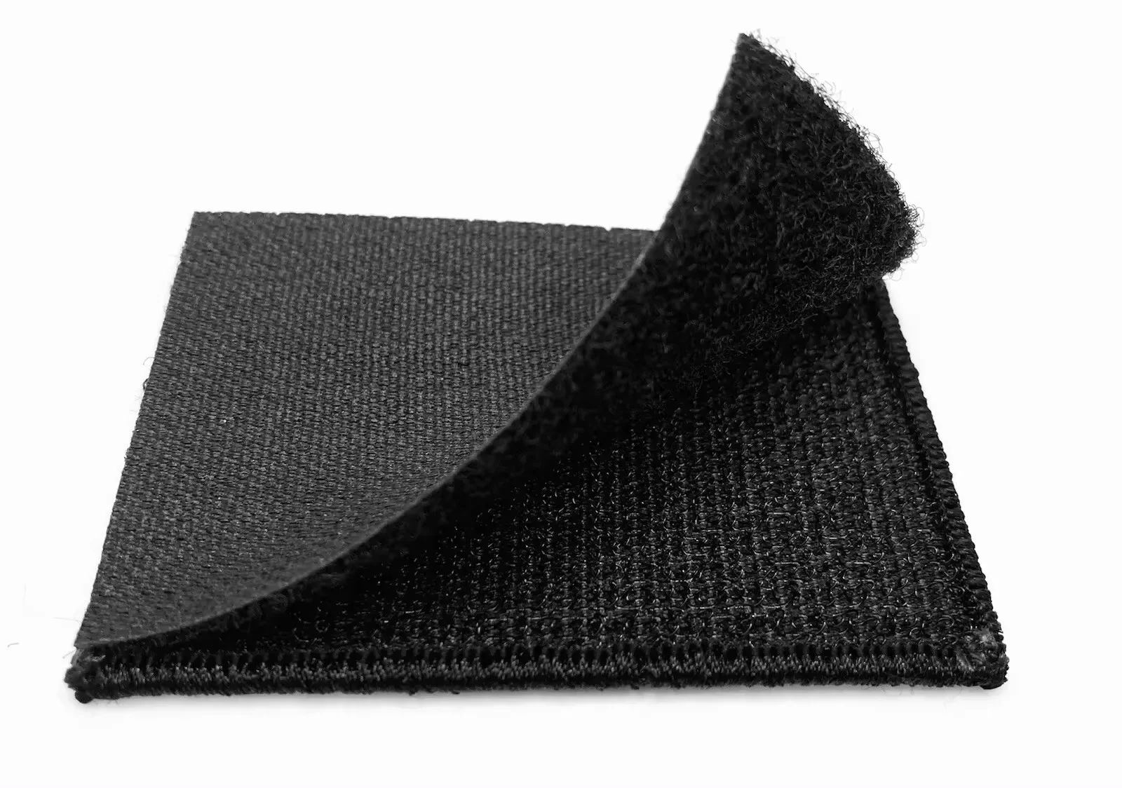 Меховой значок в стиле милитари