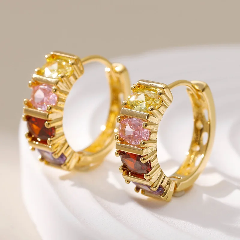 

Овальные красочные кубические циркониевые маленькие серьги-кольца Позолоченные 18К Кольца для ушей для женщин ювелирные изделия для ушей аксессуары