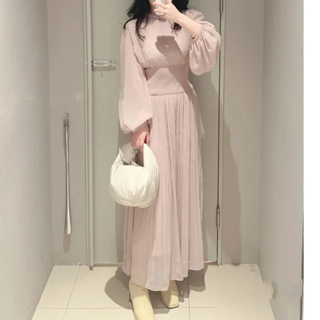 Kuzuwata Japanese Temperament Waist Wrapped Bubble Sleeve Vestidos De Mujer Pleated Chiffon O Neck Robe 2023 Spring Sweet Dress 2 Kuzuwata Japanese Temperament Waist Wrapped Bubble Sleeve Vestidos De Mujer Pleated Chiffon O Neck Robe 2023 Spring Sweet Dress 2