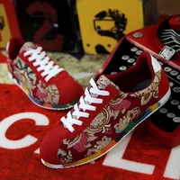 fashion graffiti printed men suede sneakers red running shoes mens jogging shoes light gym trainers men flat embroidery shoes