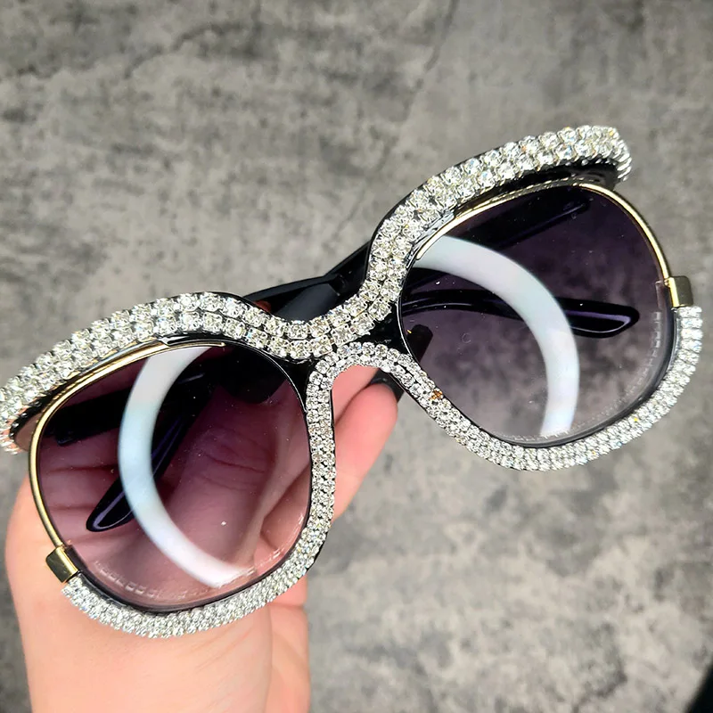 Diamond Oversized Round Sunglasses Luxury Brand 2022 Crystal Blingbling Stylish Sun Glasses Lunette De Solei Sunglasses 3