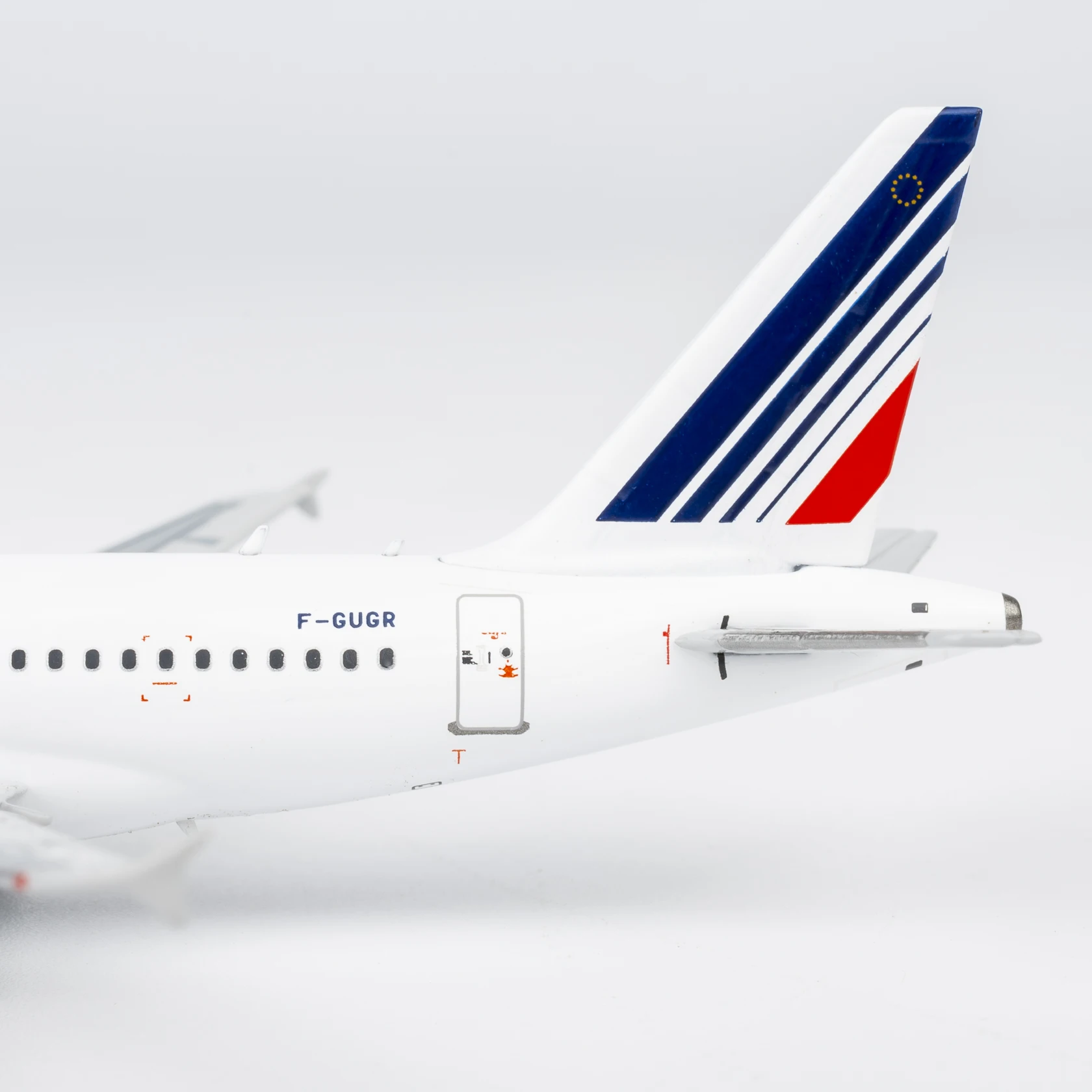 Коллекционная модель самолета NG Models 1:400 Air France SkyTeam Airbus A318-100 из сплава, литая под давлением, F-GUGR, артикул 48025 (art.: 3920db87ec189) - 3920db87ec189