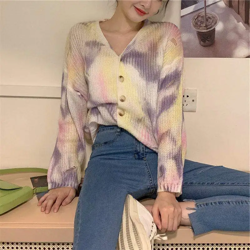 

Women's Gradient Tie-dye Sweater Fashion Loose V Neck Ripped Vintage Cardigan Loose Lazy Korean Chic Knitted Tops Women Indie