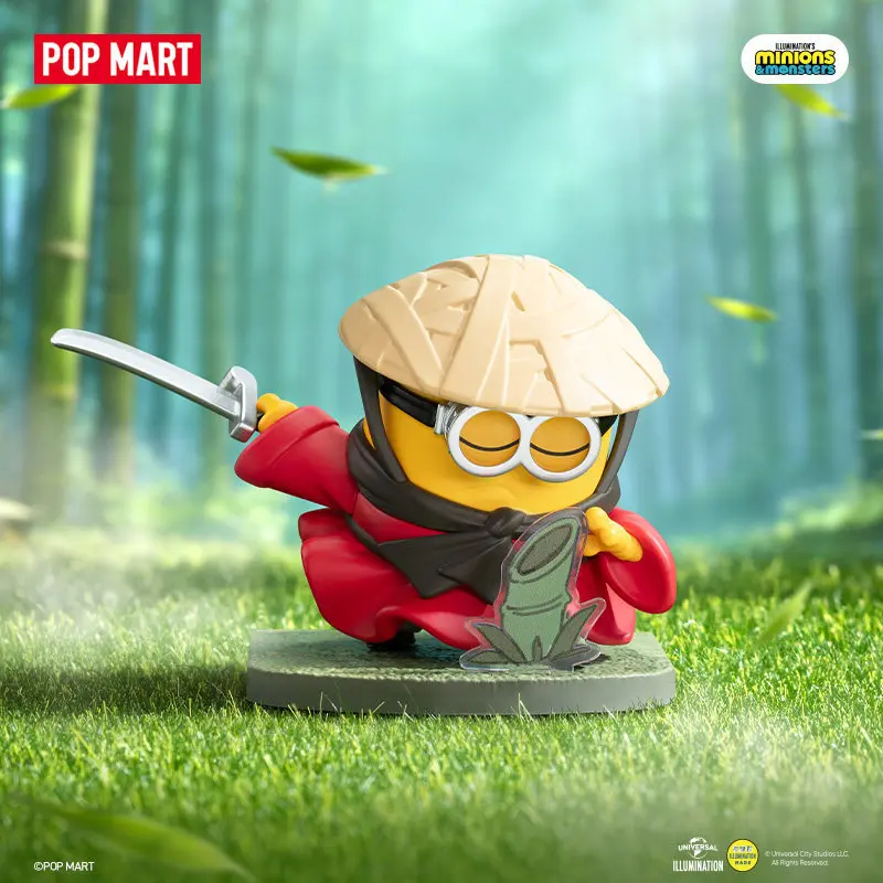 Фото Горячая новинка: Коллекционная фигурка Popmart Minions & Monsters Series в закрытой упаковке, настольное украшение, игрушка по мотивам фильма, модель, подарочная коробка-сюрприз №3