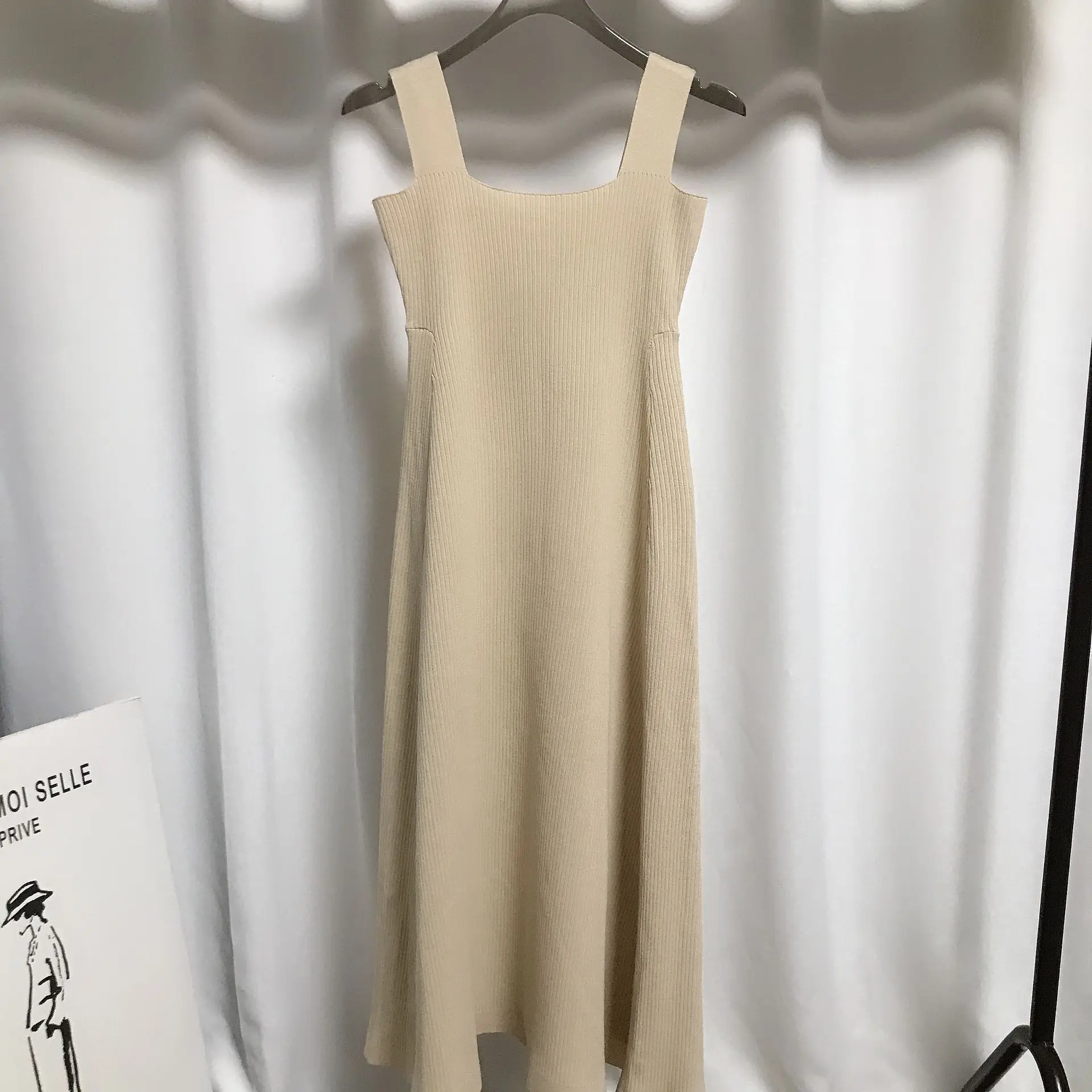 Spring and Autumn I-Shaped Collar Cami Dress Women Long Outer Wear Waist Hugging Slimming A Word Knitted Base Sweater |