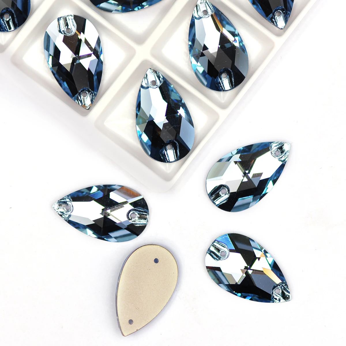 

Shiny Aquamarine Tear Drop Sew on Glass Rhinestone Crystal Buckle Flatback DIY Wedding Decoration Clothes/Shoe/Dress Accessories