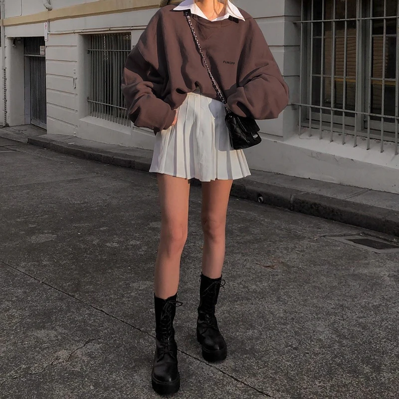 Рисунок 3 - Свитшот с вышивкой в стиле оверсайз Y2k