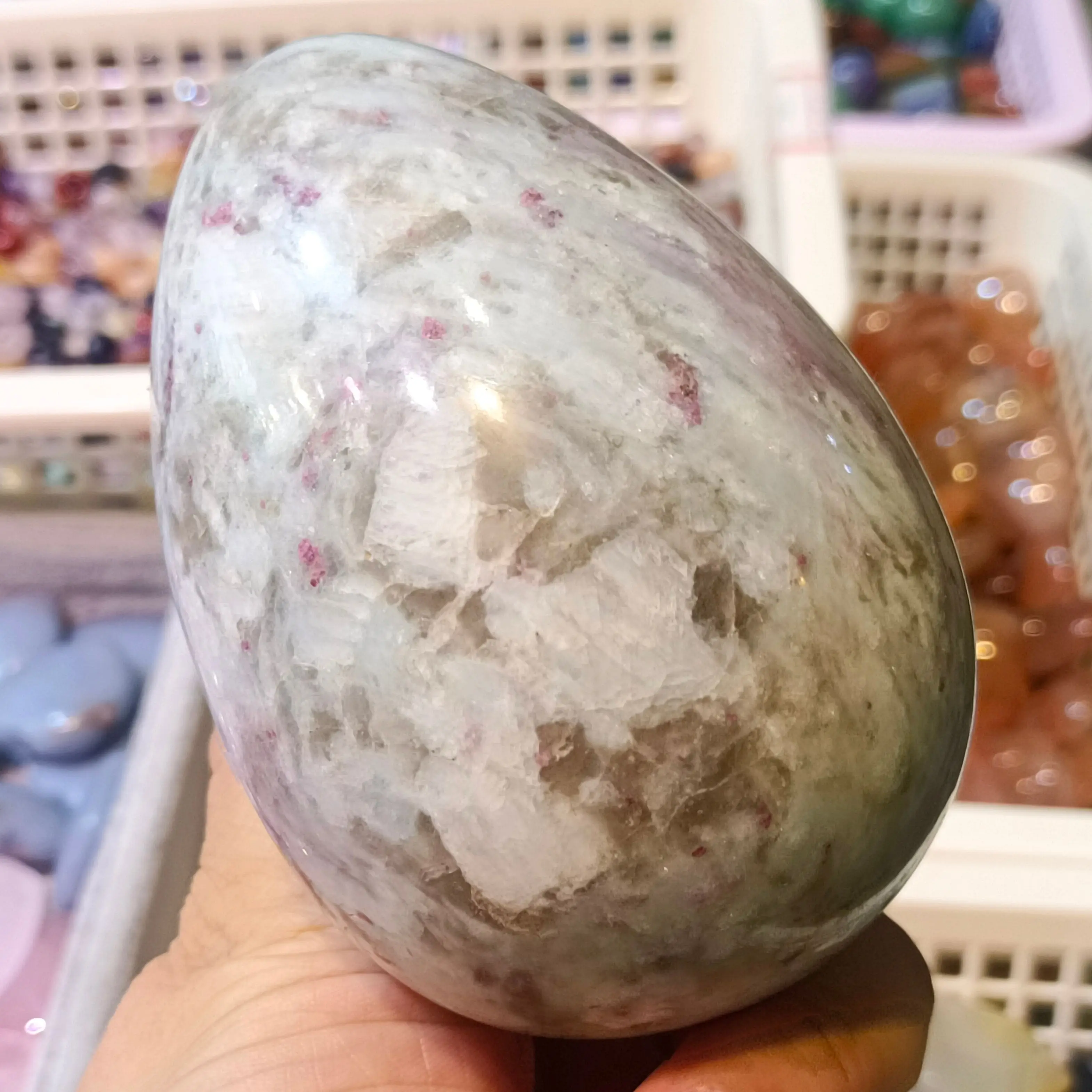 

Natural Plum Tourmaline Stone Hand Carved Egg Crystal Energy Ore Home Office Decoration Craft Gifts Mineral Reiki Healing