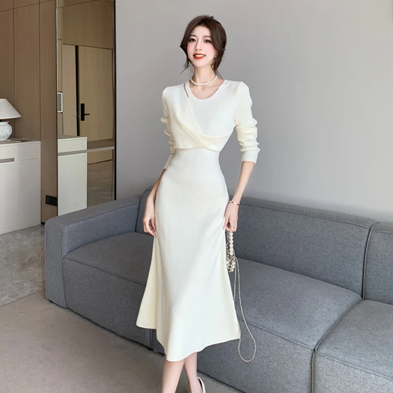 

Women Hollow Out Cross Connection Knitted Dress 2023 Autumn Winter French Temperament Sexy Unique Design Sense Underlay Dress