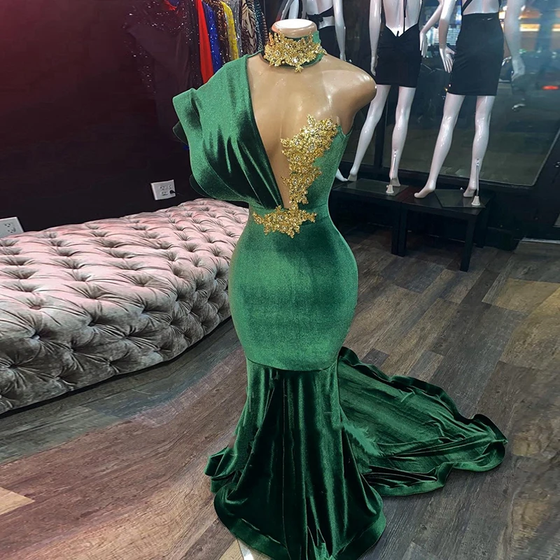 

Green Velvet Illusion Mermaid Prom Dresses High Neck Appliques Gold Lace Formal Evening Party Gowns 2023 New Arrival