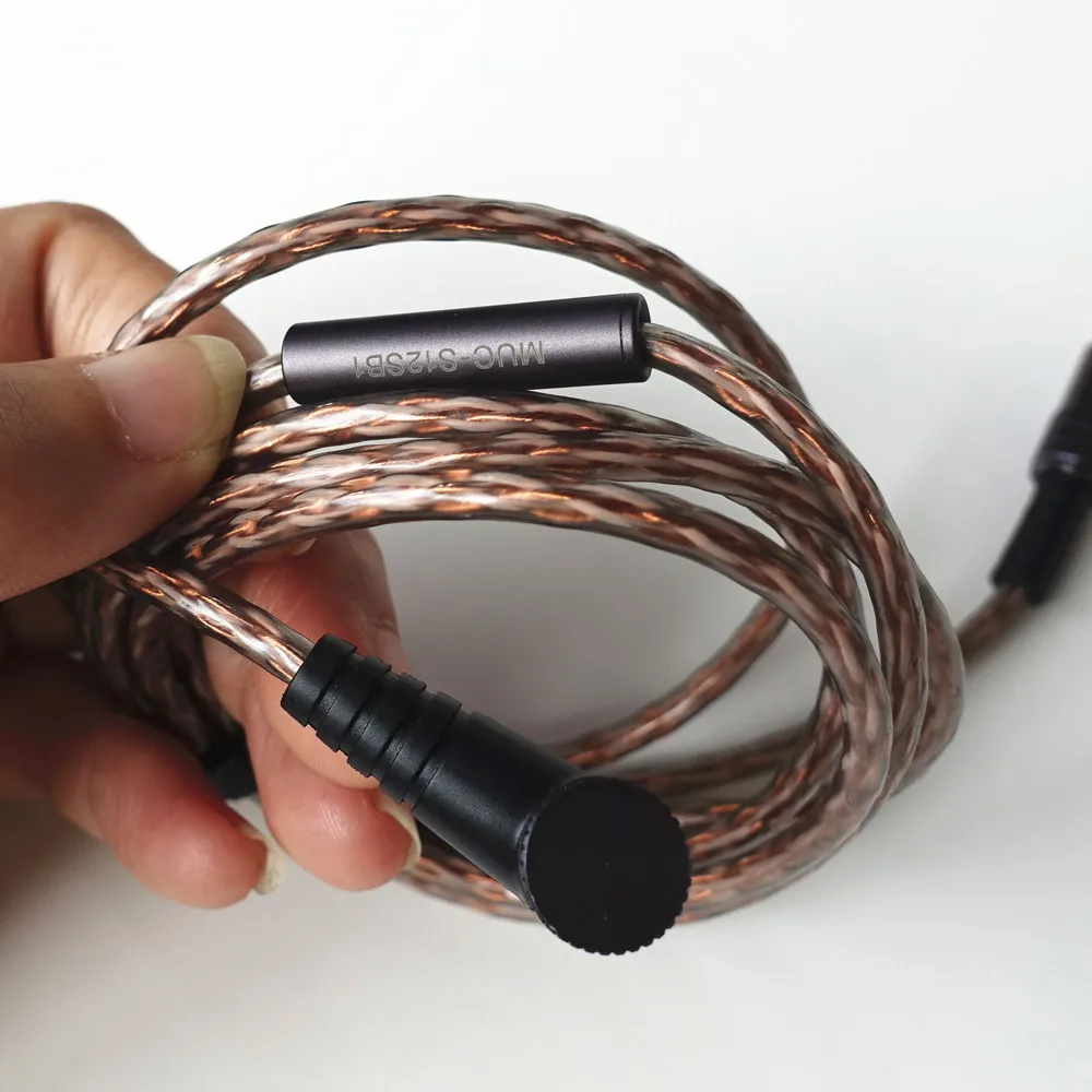 Рисунок 4 - Оригинальный кабель для обновления