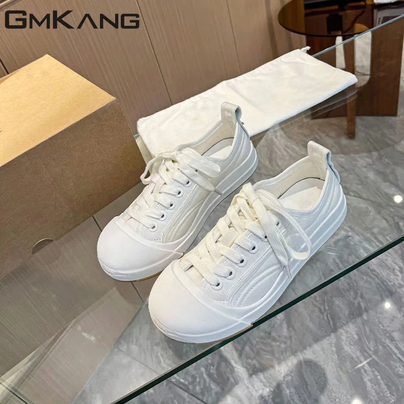 Casual Sneakers Women And Men Lace Up Round Toe Black White Shoes Woman Leisure Flat Sports Shoes Woman Zapatillas Mujer