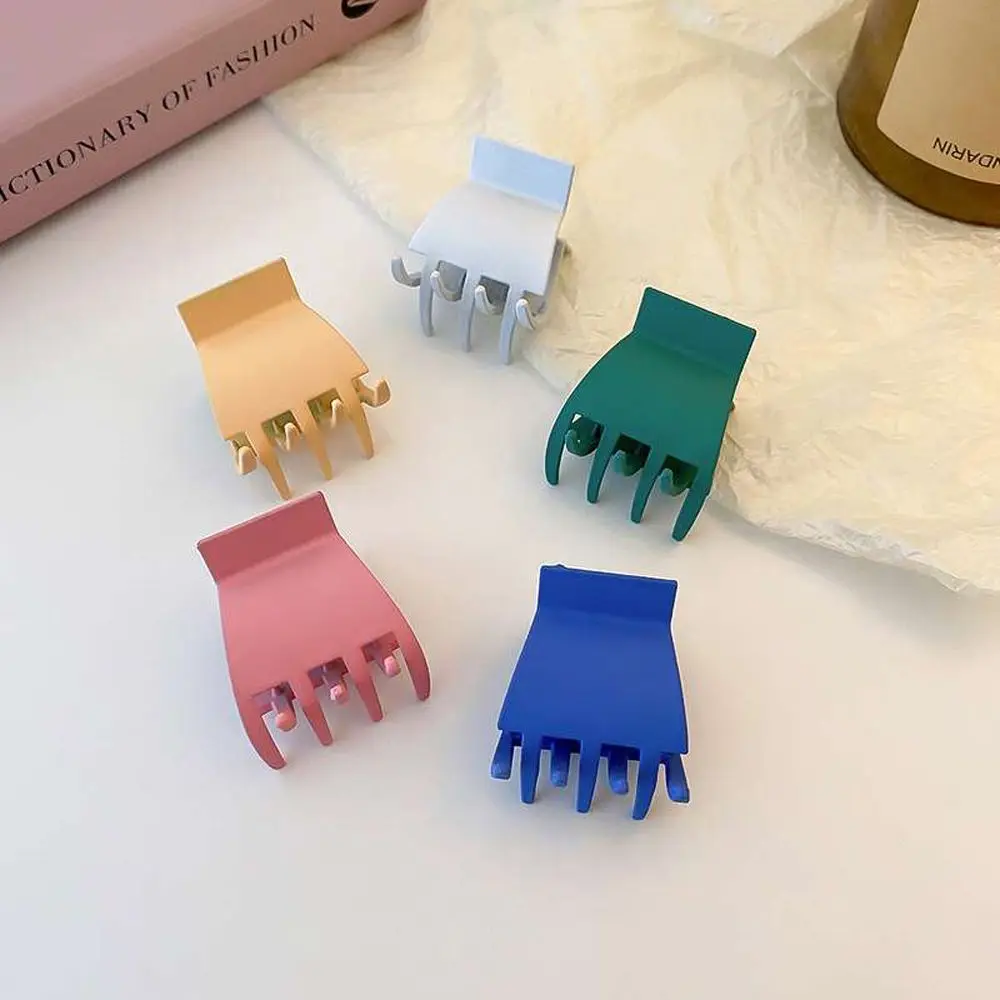 

Vintage Headwear Mini Retro Simple Korean Style Hair Claw Hair Crab Clip Female Hair Ornament Ponytail Fixed Artifact