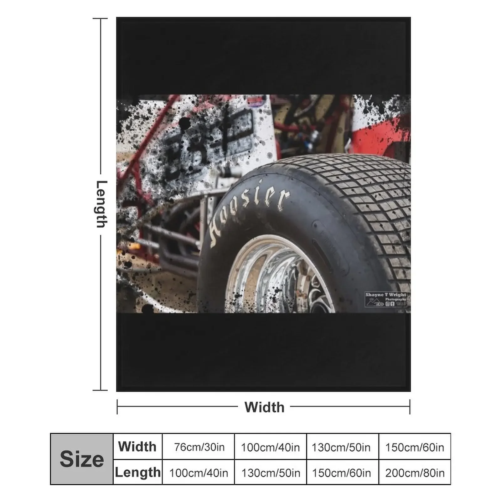 Автомобильная шина Hoosier Sprint на выставке. Одеяло мягкое большое одеяло для дивана