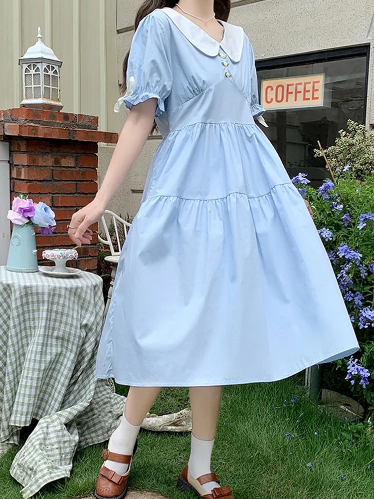 Женское платье средней длины с цветочным принтом голубое или розовое тонкое