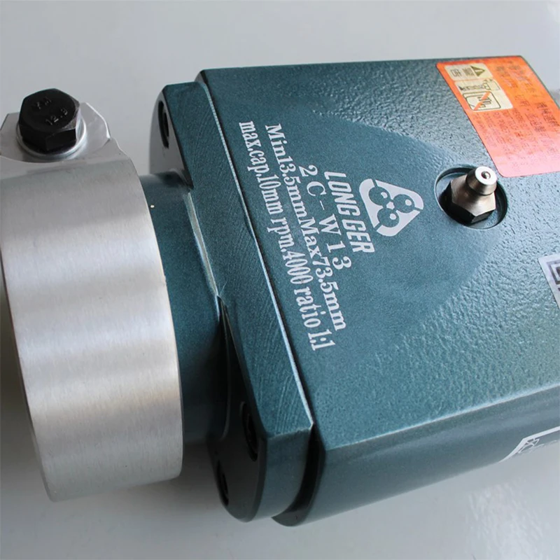 2C-W18/2C-W13 Многоосевой сверлильный станок с длинной сеткой / Шарнирное сверло