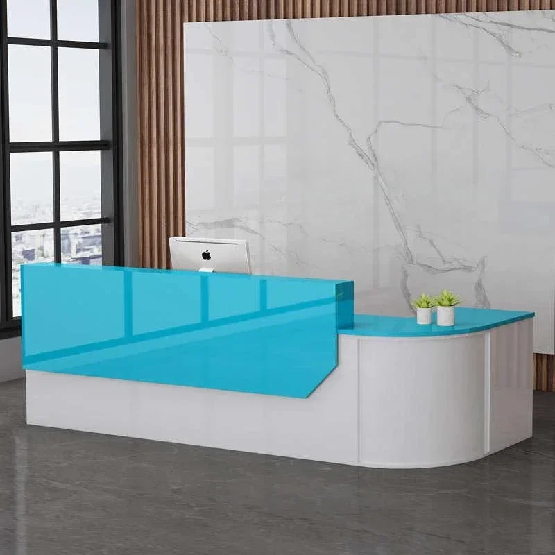 Черные минималистичные стойки регистрации Многофункциональная стойка