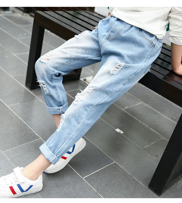 

Джинсы для девочек на весну-лето, рваные джинсы с дырками для девочек, детские джинсы с эластичным поясом для девочек, одежда средней длины д...