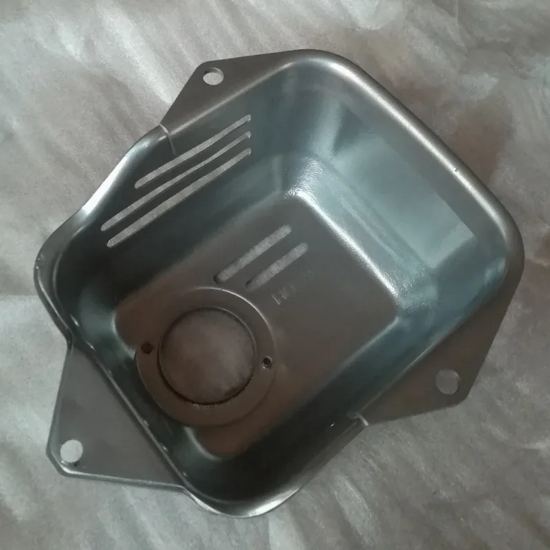 Крышка глушителя для Honda GX100 GCV135 GCV160 GC135 GC160
