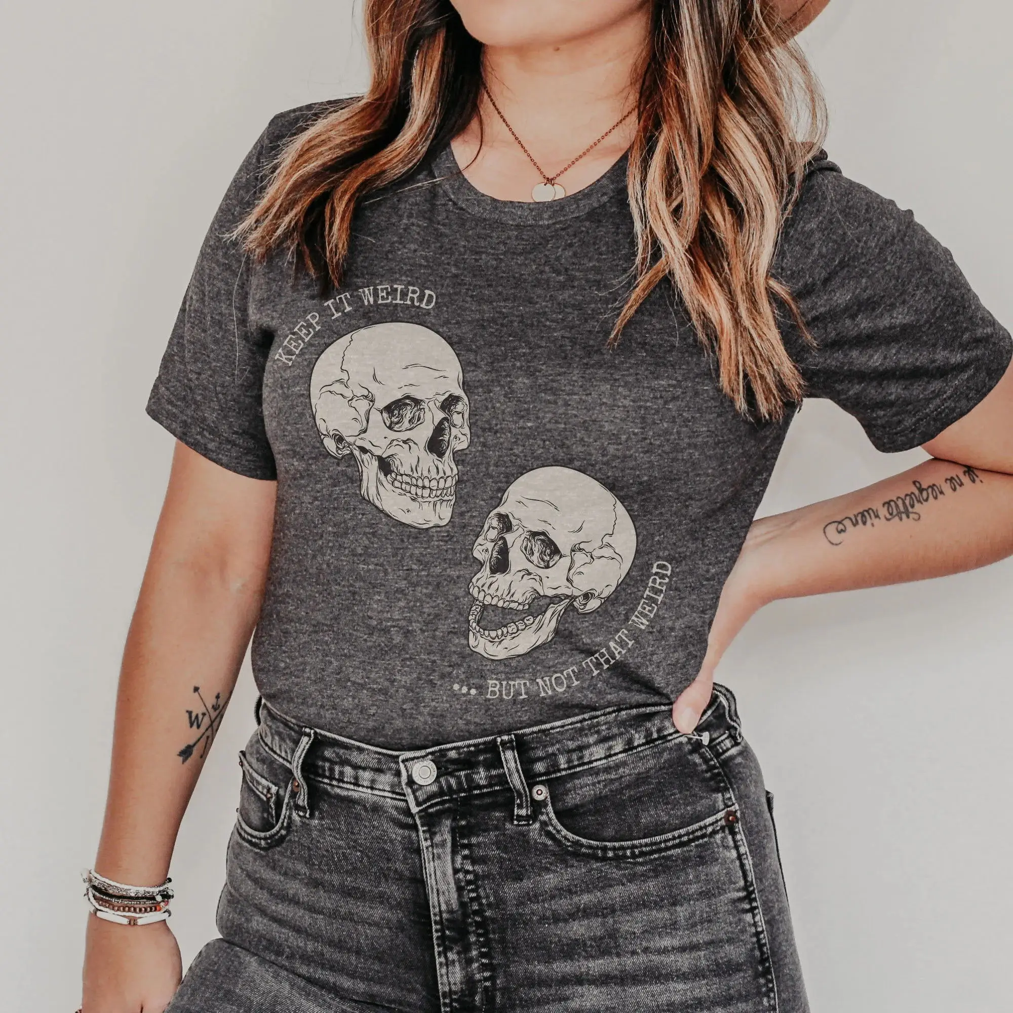 Цветная необычная но не странная Готическая футболка Женская забавная модная из