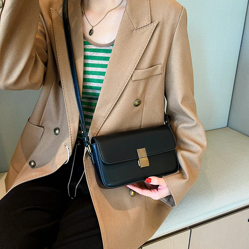 

Винтажная сумка с клапаном для женщин 2023 модные дизайнерские маленькие сумки через плечо Простые кошельки и сумочки