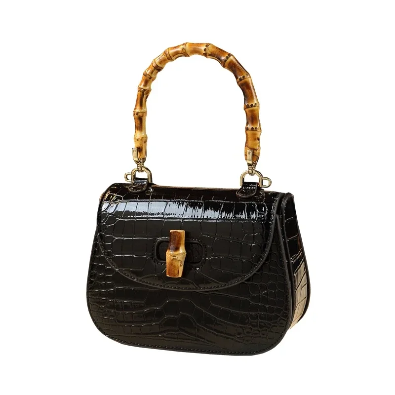 Женская сумка-мессенджер из натуральной кожи с крокодиловым узором