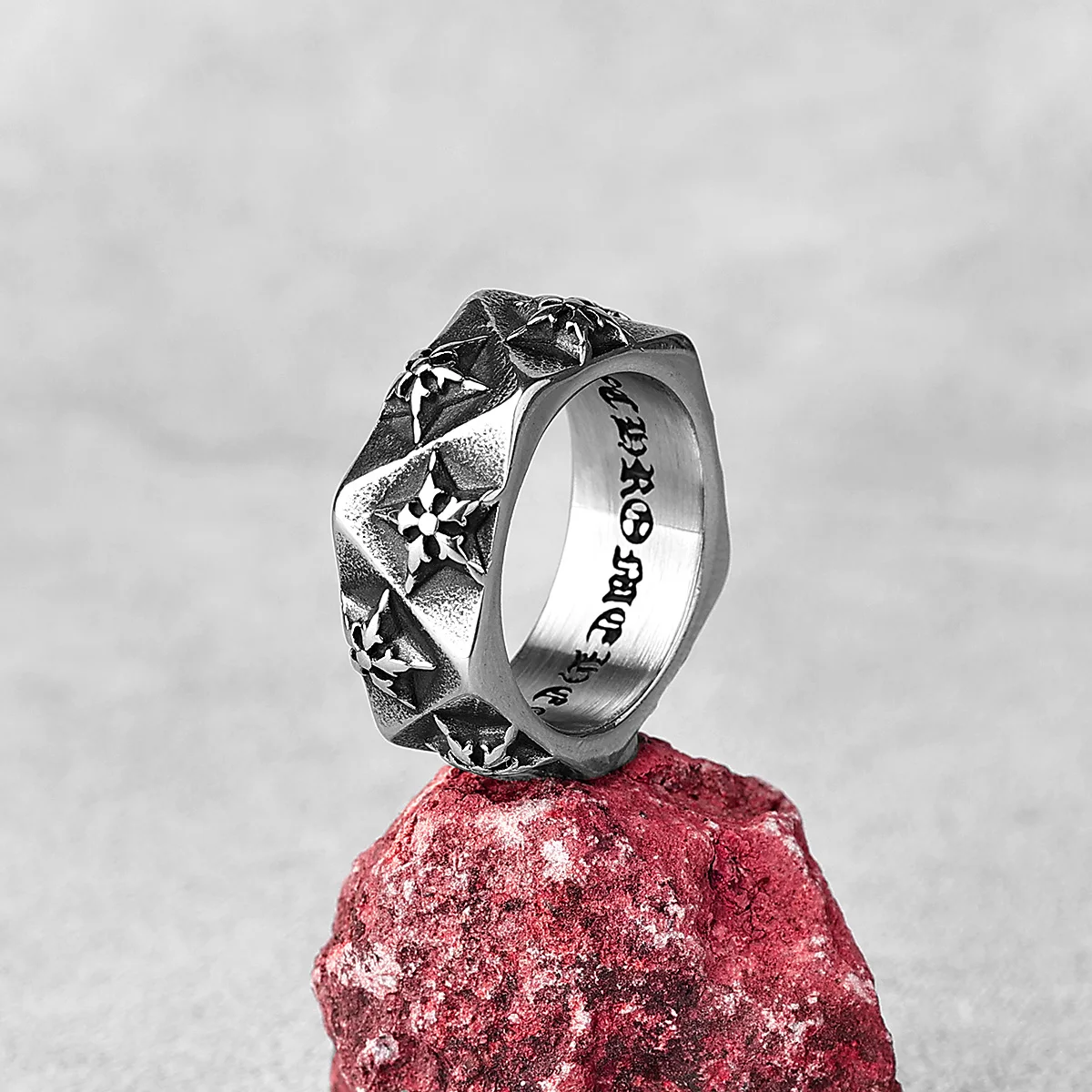 

Men's Stainless Steel Ring Fashion Retro Personality Star Rune Hip Hop Punk Boyfriend Luxury Jewelry Set Creative Gift Wholesale