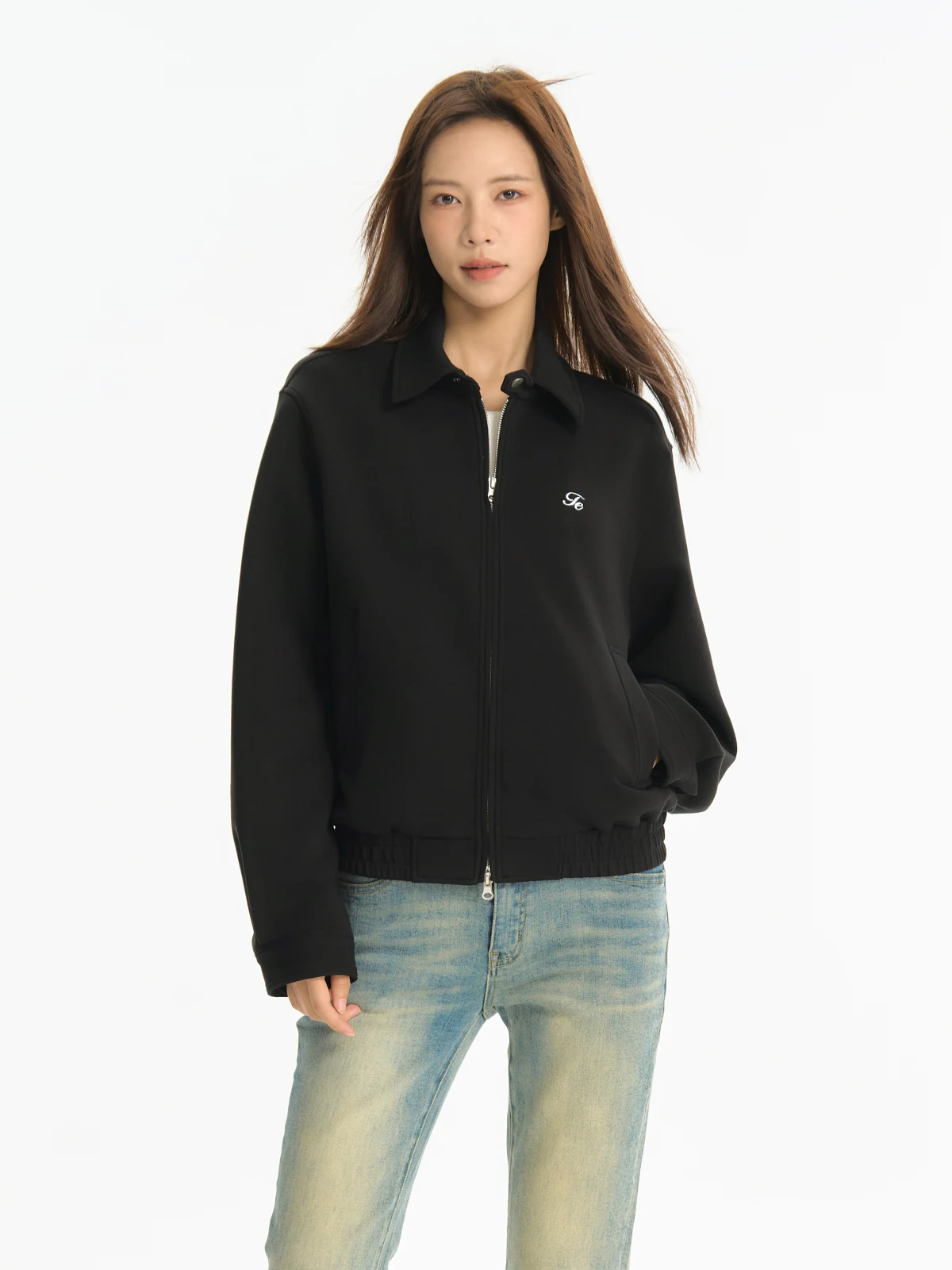 Куртка на молнии с вышивкой Tcpe