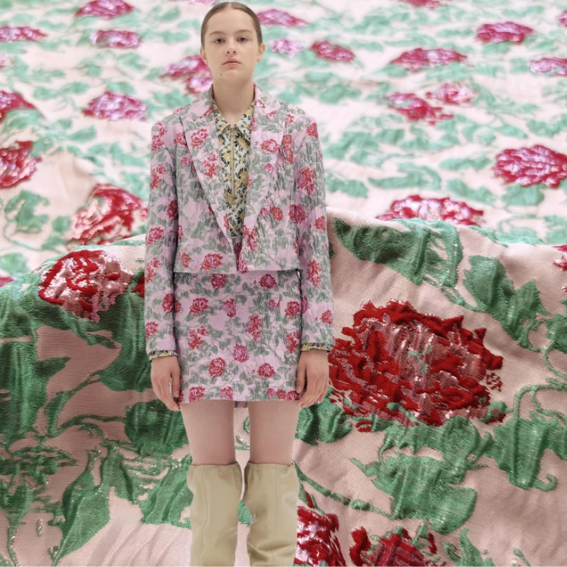 

Hot Gold Silk Rose Brocade Jacquard Fabric for Sewing Material Fashion Women Clothing Skirt Suit Dress Cloth Per Meter High-end