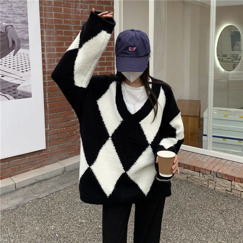 

Lingge Sweater Women's Loose-fitting Outer Wear Spring and Autumn 2021 New Design Sense Niche Sweet Long-sleeved Knitted Top