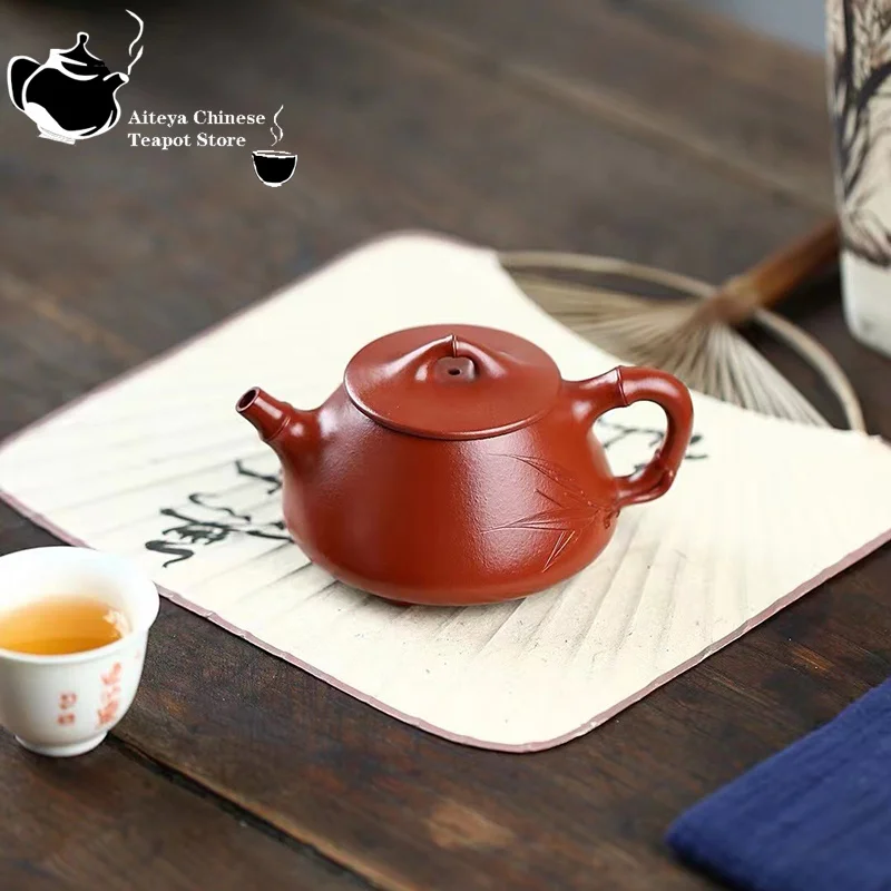 

Chinese teapot ore vermilion bamboo joint stone scoop pot drinking Pu'er kung fu tea set Yixing teapot purple clay pot 180ml