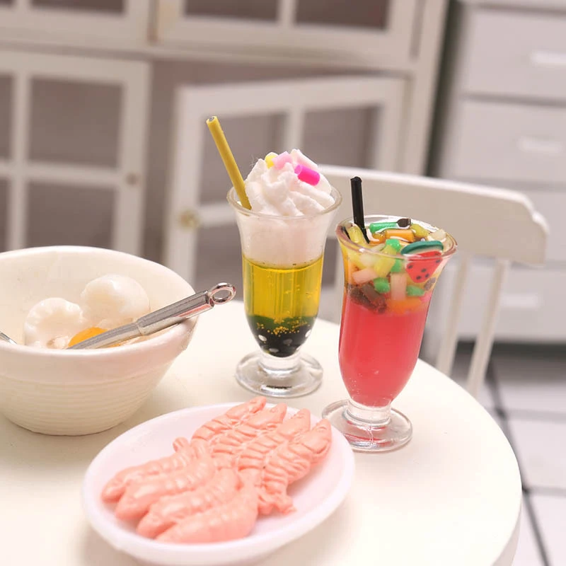 

1PC 1:12 Dollhouse Miniature Mini Drink Ice Cream Cups Model For Doll House Pretend Play Food Toy Decoration