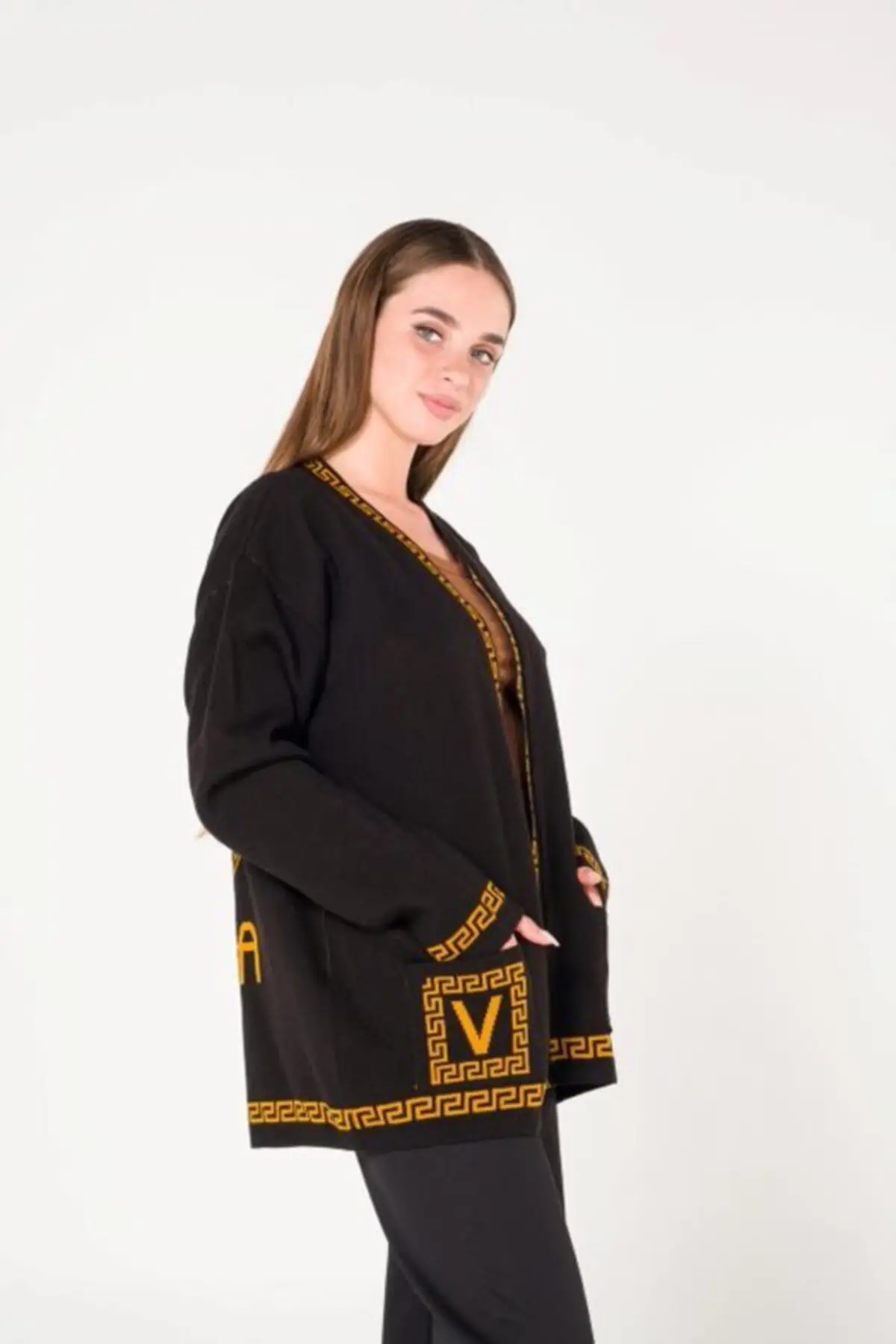 

Женский кардиган с V-образным вырезом, брендовый Повседневный вязаный качественный кардиган с принтом, свободный свитер, свитер, джемпер