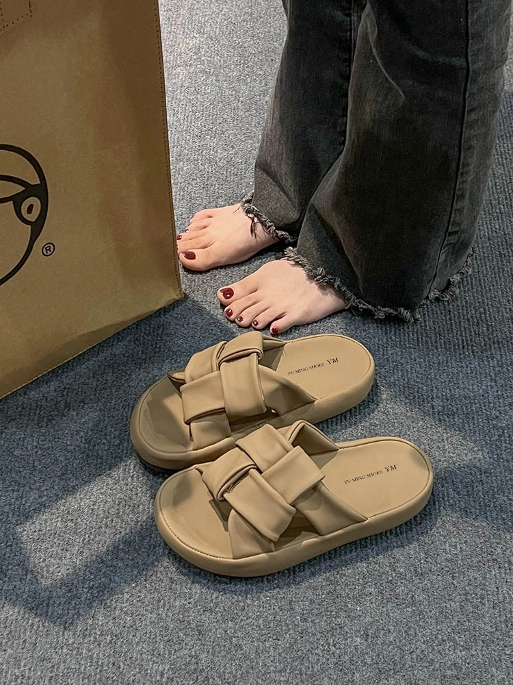 French Style High-Grade Sandals Women's Outdoor Fashion 2023 New Summer Internet Hot Platform Beach