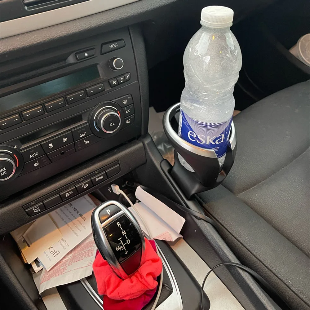 Автомобильный держатель для чашки подставка напитков BMW 135i 128i X1 E82 E88 E81 E87 2008 -2013