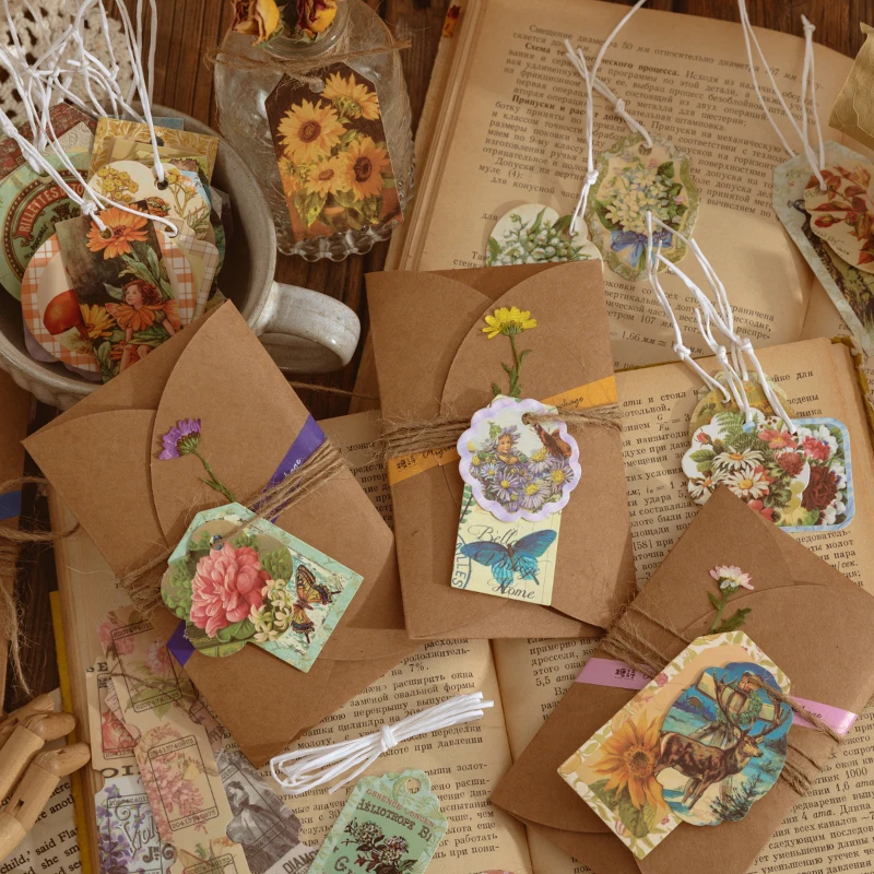 

Yoofun 30pcs/pack Retro Tags Scrapbooking Material Paper Pack Include Stickers Ropes for Journal Collage Junk Journal