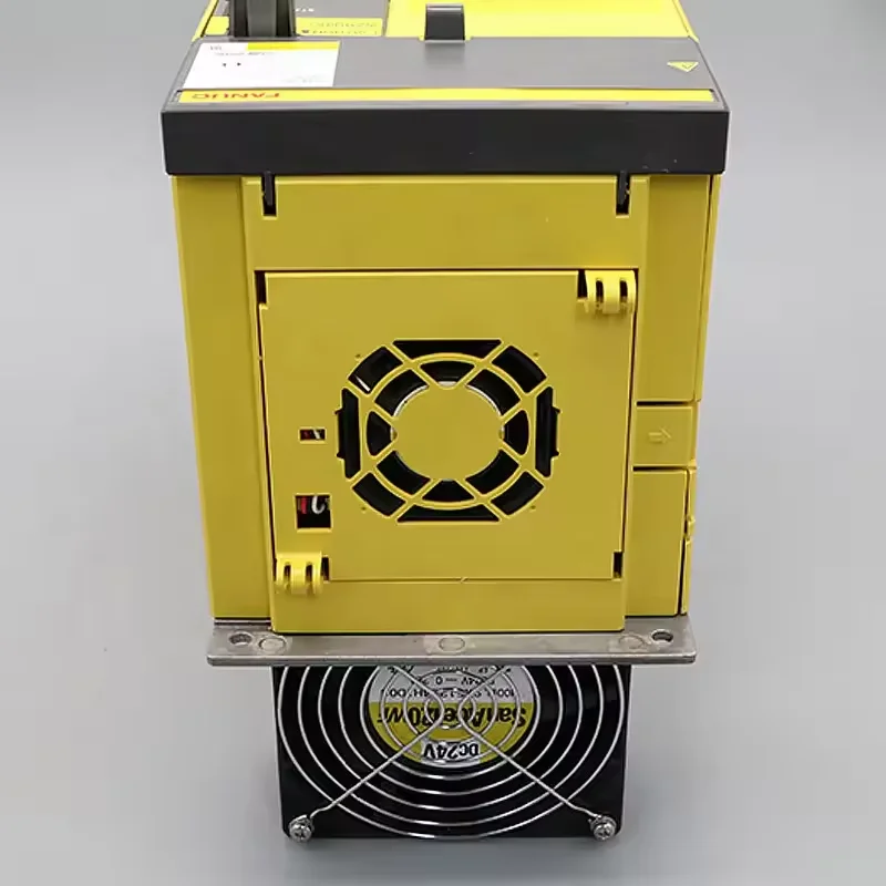 Фонарь с сервоприводом от Fanuc проверка модуля OK A06B 6117 H107