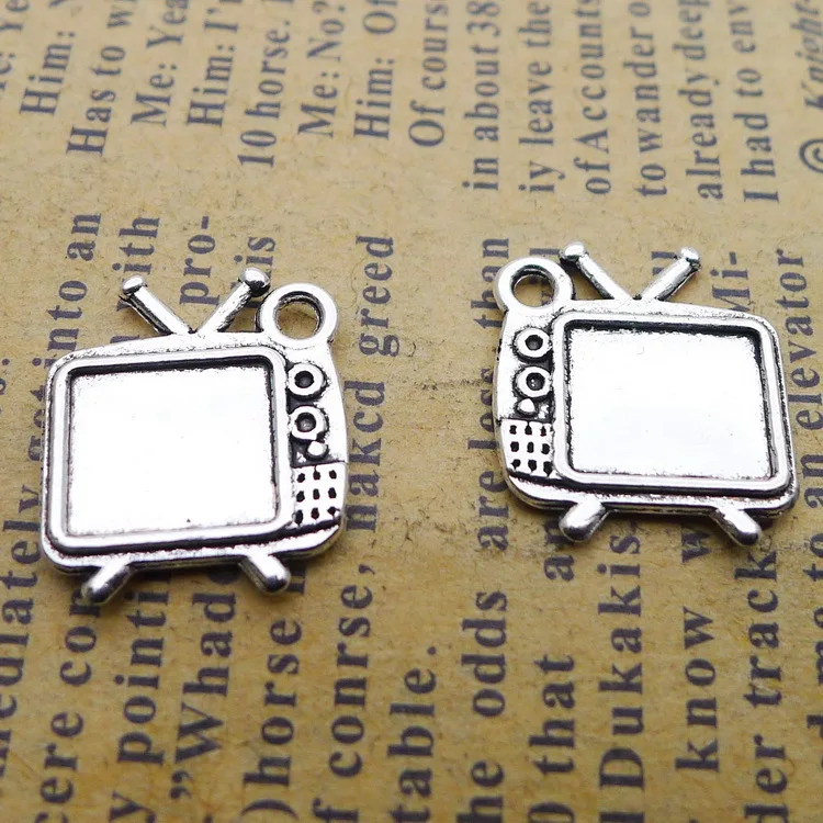 

20pcs/lot 13*15mm Retro Television Charm Small Antique Silver DIY Jewelry Making Craft Wholesale