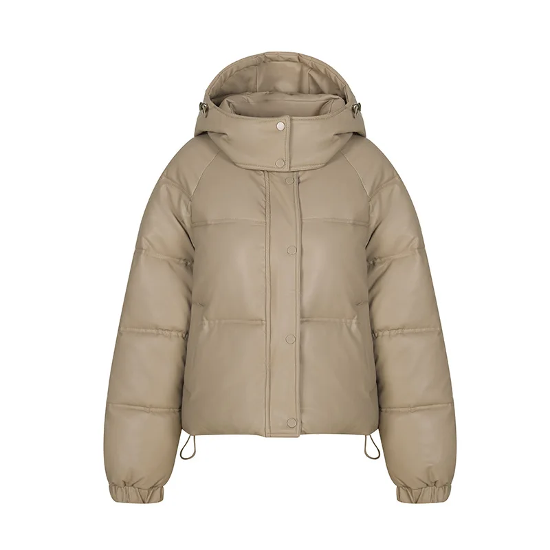 Рисунок 6 - Женская однотонная куртка на пуговицах