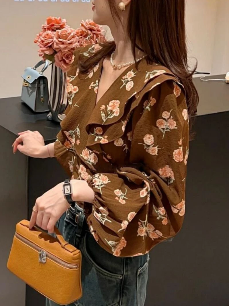 French sle Retro Temperament V-neck Floral Shirts Women Early Autumn Design Sense Long sleeve High Waist Slimming Frill Top |