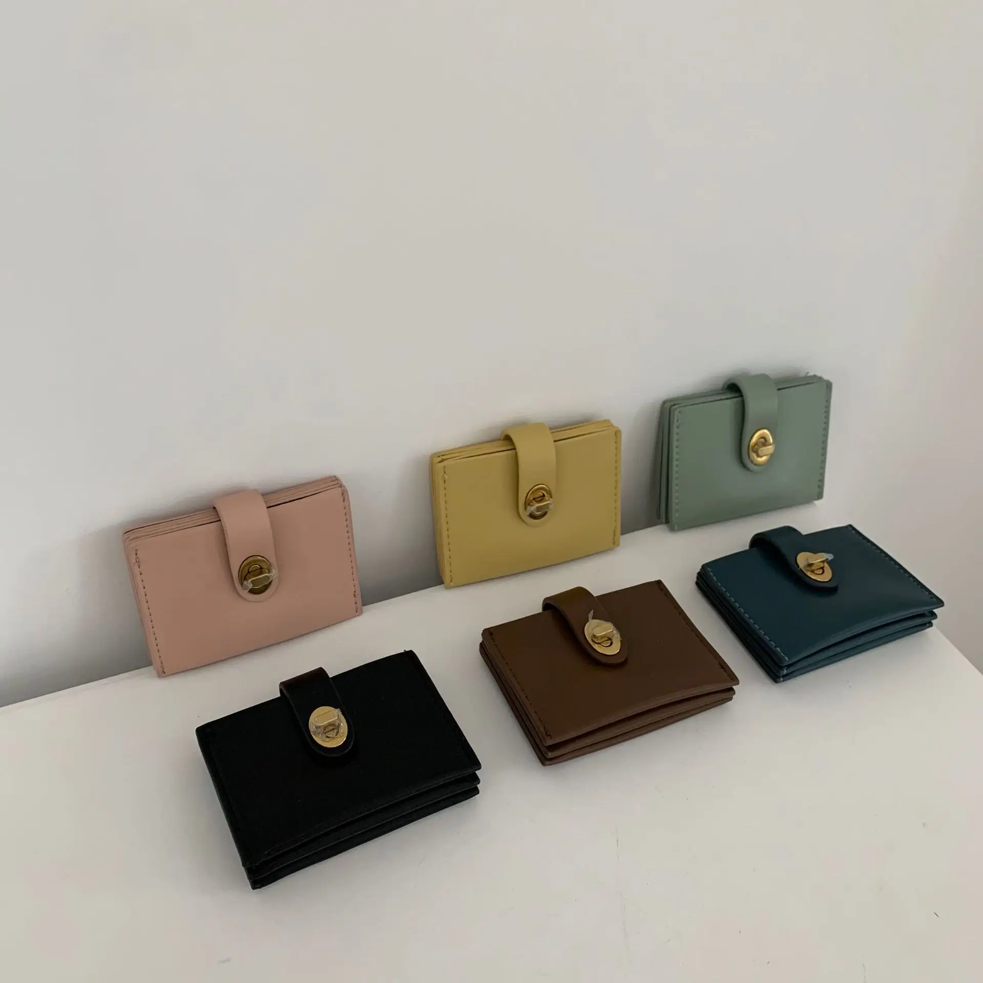 

2022 New Women's Bag Autumn and Winter New Korean Lock Latch Card Holder Card Case Clutch Purse Multi-Compartment Simple Bag