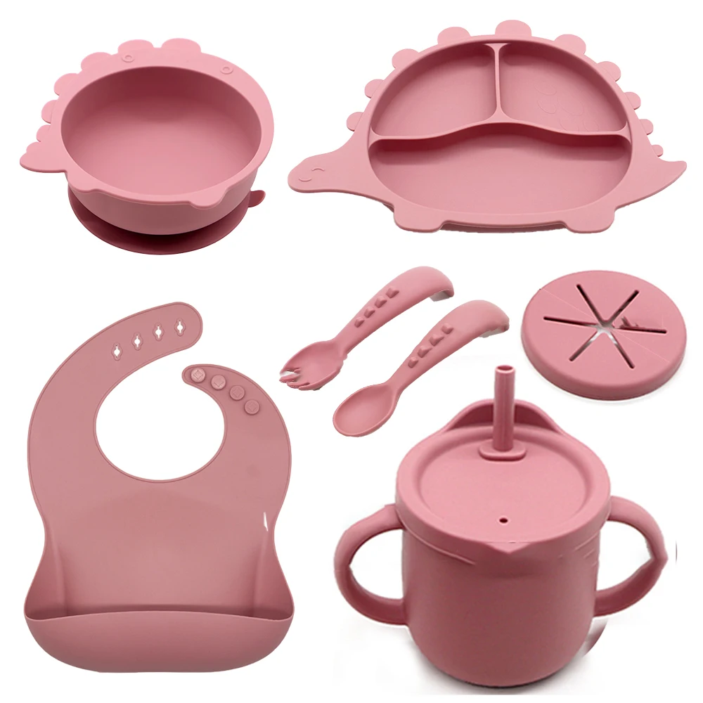 

Силиконовая миска с присосками для малышей, тарелка с динозавром, соломенная чашка, нагрудники, ложка, вилка, Детские тарелки, нескользящая ...