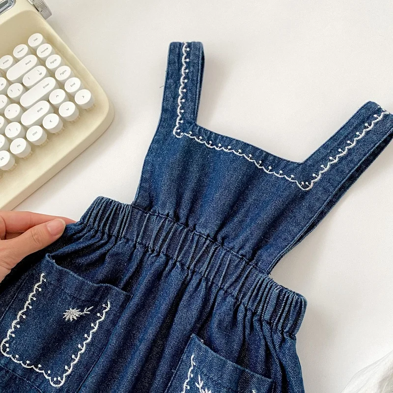 Джинсовый комбинезон с длинным рукавом на возраст 0-3 года