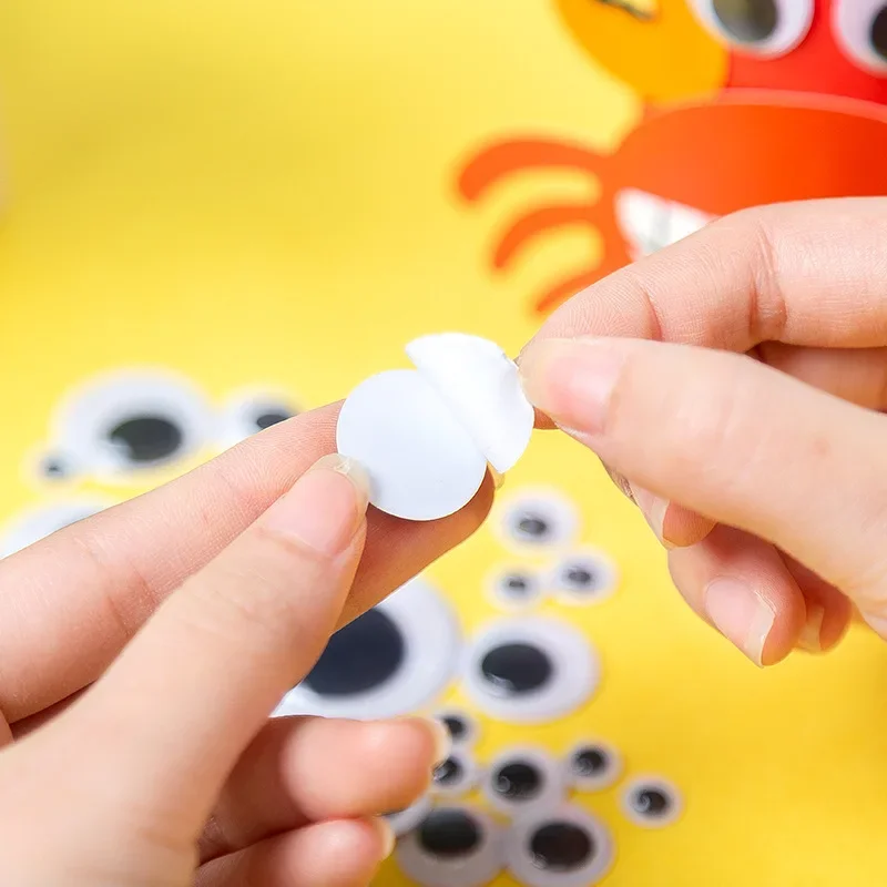 Пластиковые Мультяшные черные и белые глаза с наклейками на тыльную сторону