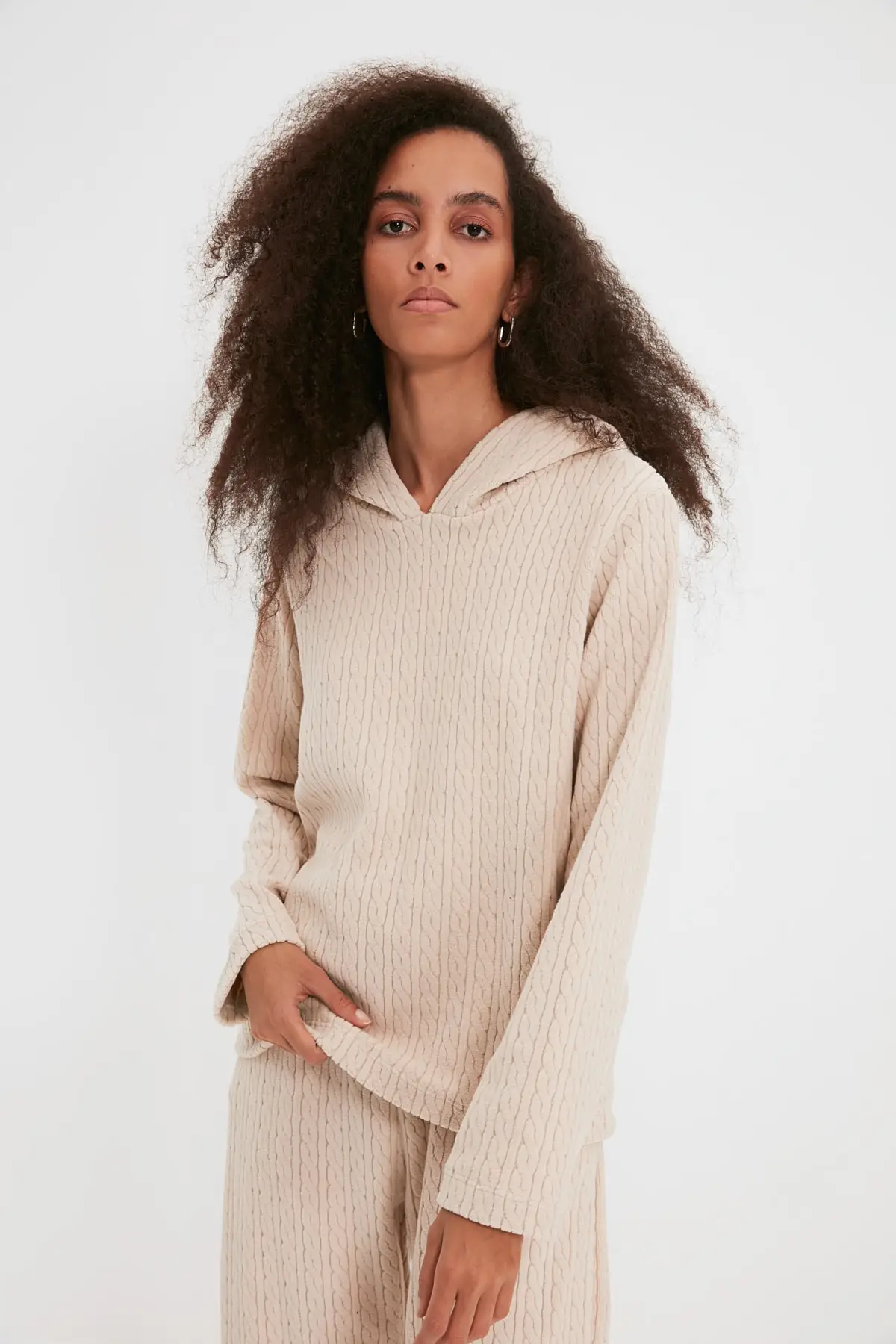

Trendyol Hooded Fake Knitwear Knitted Sweatshirt TWOAW22SW1694