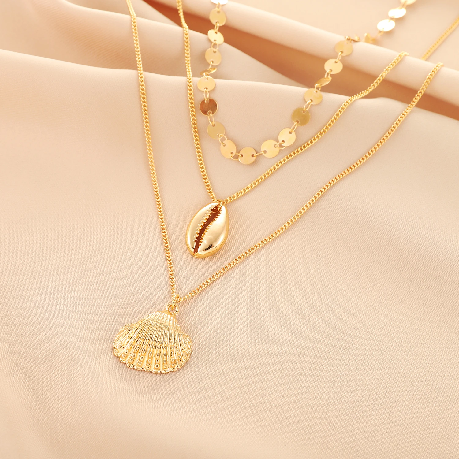 Модное ожерелье подвеска из ракушек Золотая цепочка чокер Лидер продаж