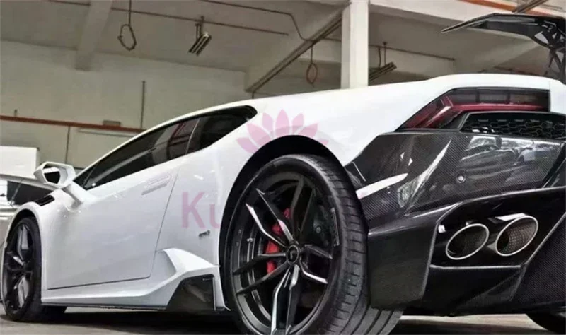 Сухие глянцевые боковые юбки из углеродного волокна в стиле V для Lambo Huracan LP580 LP610