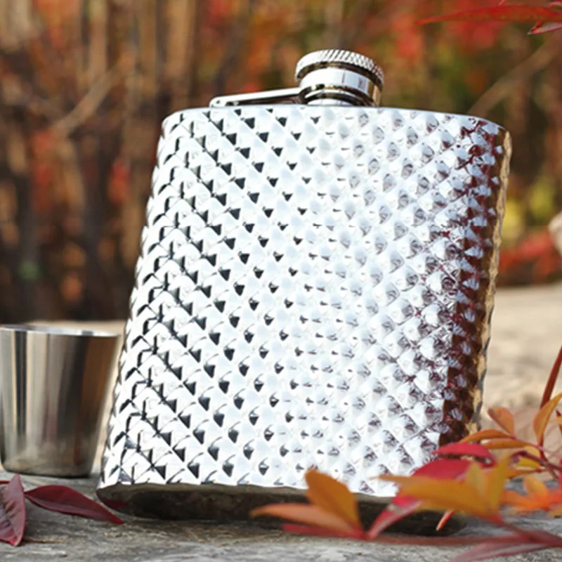 Retro Alcohol Hip Flask Stainless Steel Hidden Portable Hip Flask Personalized Liquor  Groomsmen Gifts Flask Whisky Drinkware